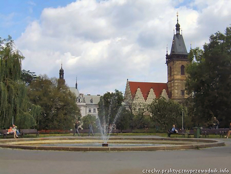 Plac Karola Praga Ratusz Nowomiejski